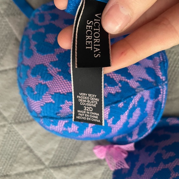 32D VS Very Sexy Padded Push-Up Bra Blue/Cheetah - Picture 3 of 3